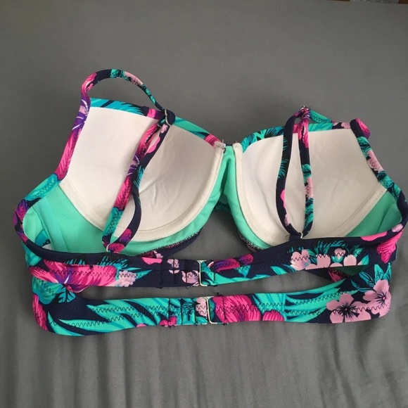 Tropical Bikini top - Picture 2 of 4